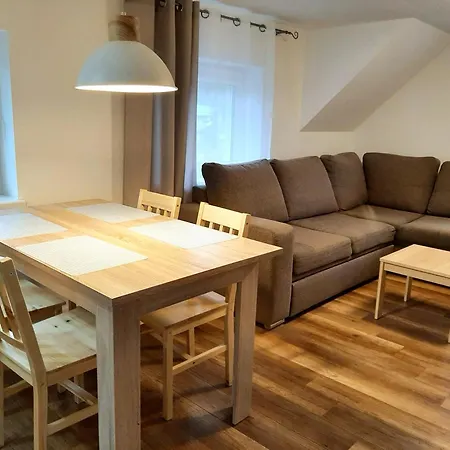 Apartament Niechorze アパート